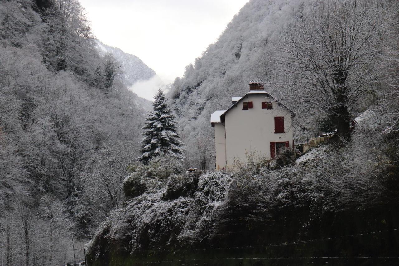 Les Ruisseaux Bed and Breakfast Cauterets Esterno foto