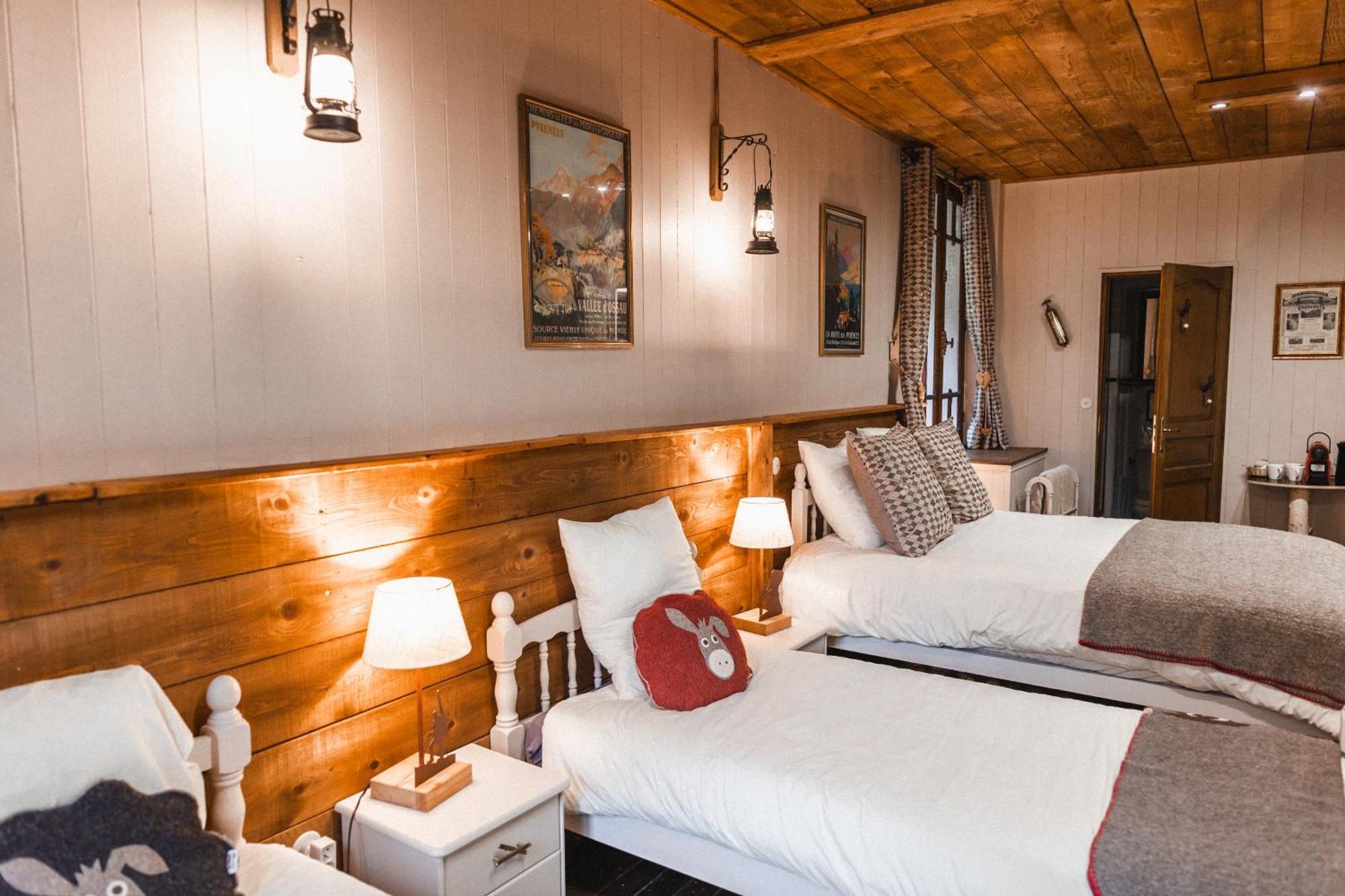 Les Ruisseaux Bed and Breakfast Cauterets Esterno foto